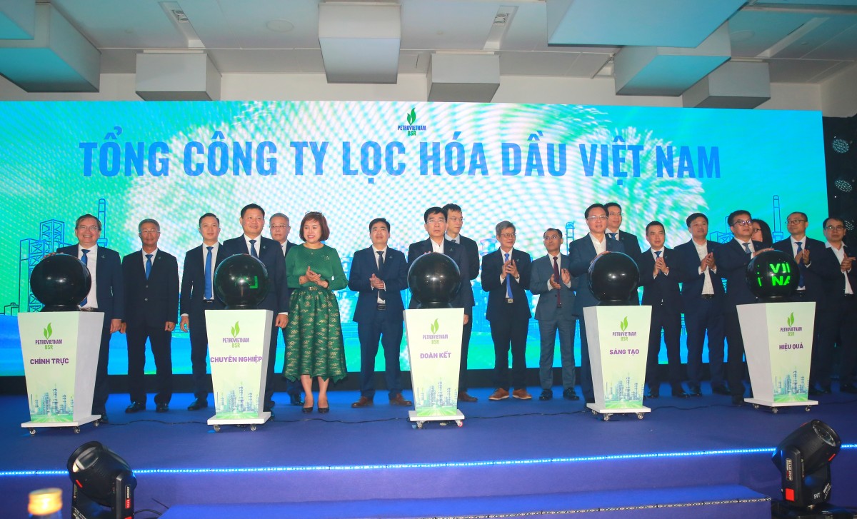 Công ty CP Lọc hóa dầu Bình Sơn chuyển đổi thành Tổng công ty Lọc hóa dầu Việt Nam