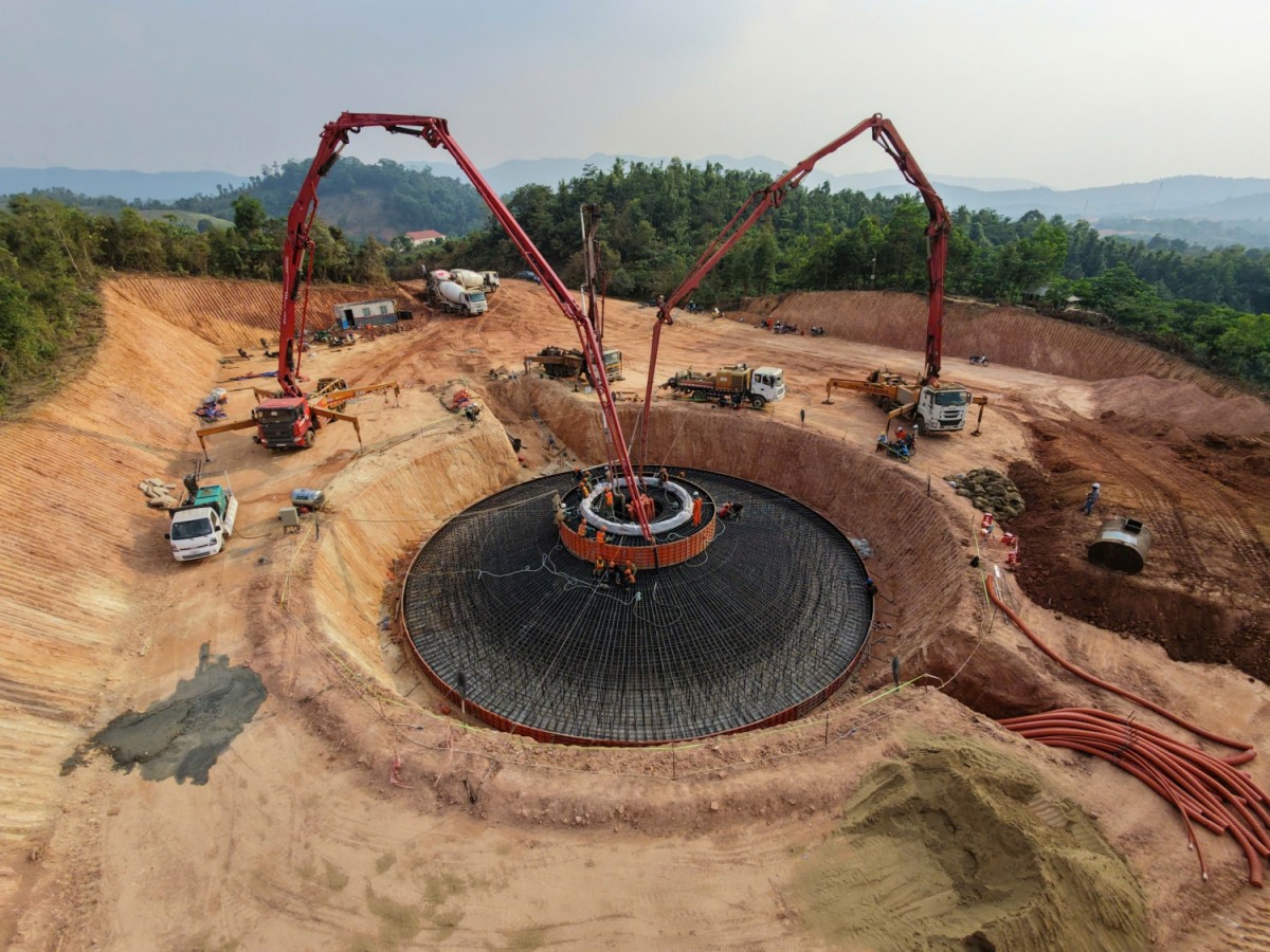 EVNGENCO2 nỗ lực đưa dự án điện gió Hướng Phùng 1 về đích