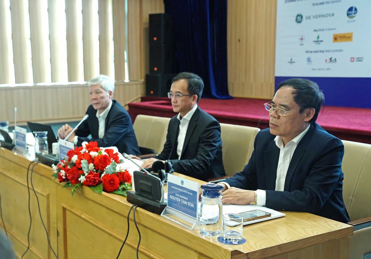 Diễn đàn hoàn thiện quy định phát triển các chuỗi dự án khí - điện, lưu trữ năng lượng của Việt Nam giai đoạn 2026-2030