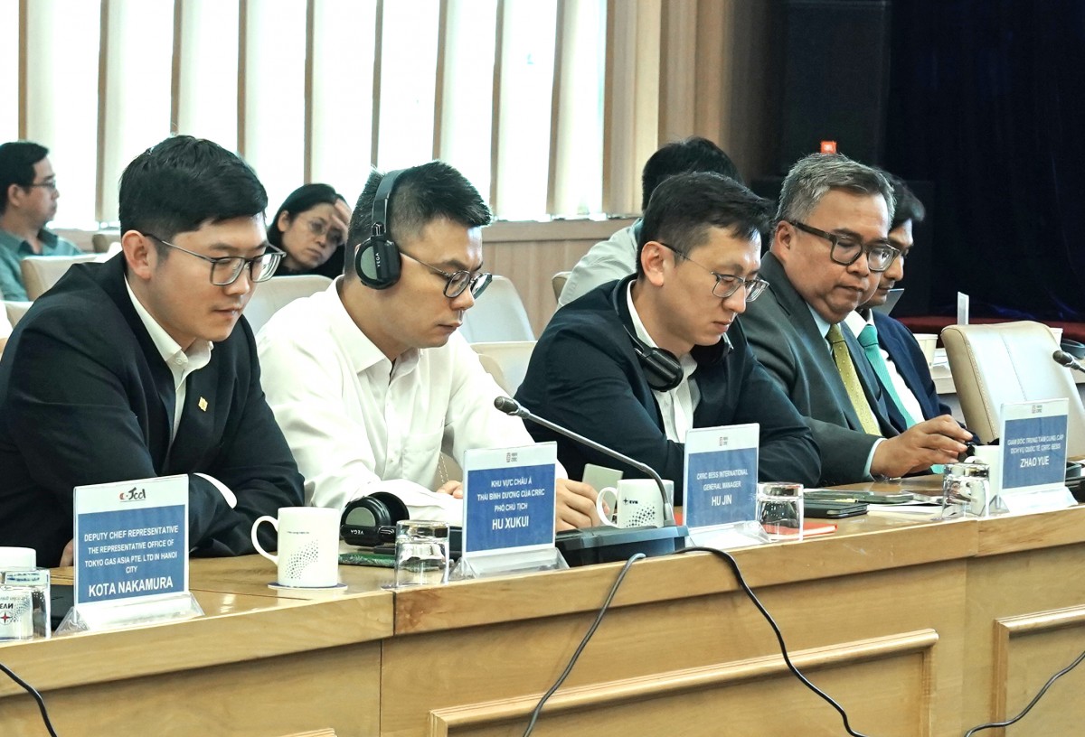 Diễn đàn hoàn thiện quy định phát triển các chuỗi dự án khí - điện, lưu trữ năng lượng của Việt Nam giai đoạn 2026-2030