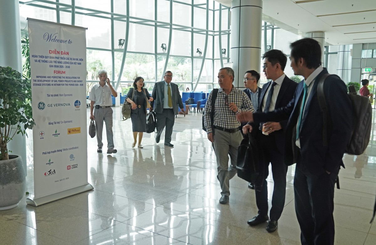 Diễn đàn hoàn thiện quy định phát triển các chuỗi dự án khí - điện, lưu trữ năng lượng của Việt Nam giai đoạn 2026-2030