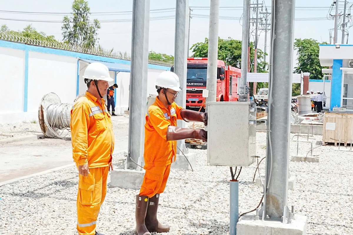 51 công trình 110kV về đích trước 30/4 - Tăng năng lực cung ứng điện cho miền Nam