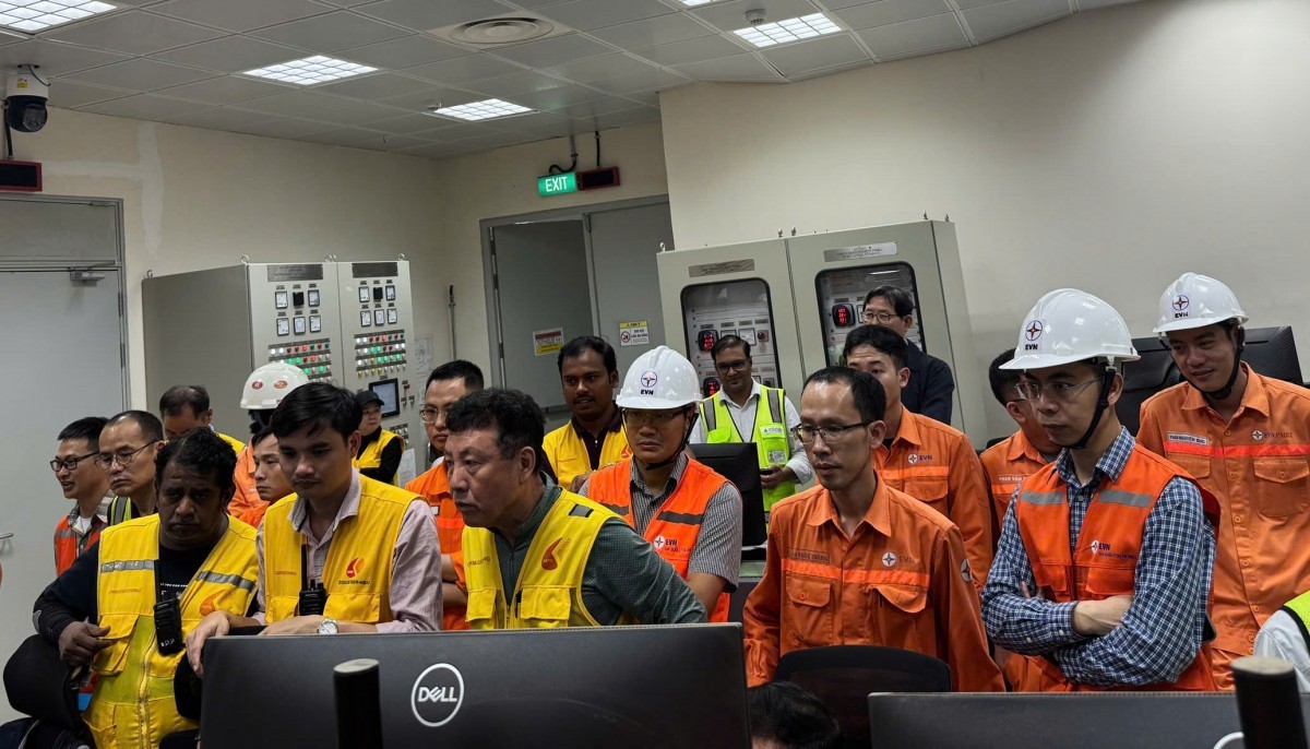 ‘Phép thử kép’ của EVN ngay từ đầu mùa nóng năm 2026 ‘Phép thử kép’ của EVN ngay từ đầu mùa nóng năm 2026