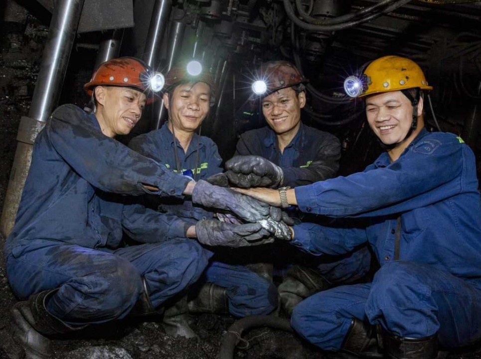 Công đoàn Than Vàng Danh giữ nhịp sản xuất, giữ trọn niềm tin người lao động