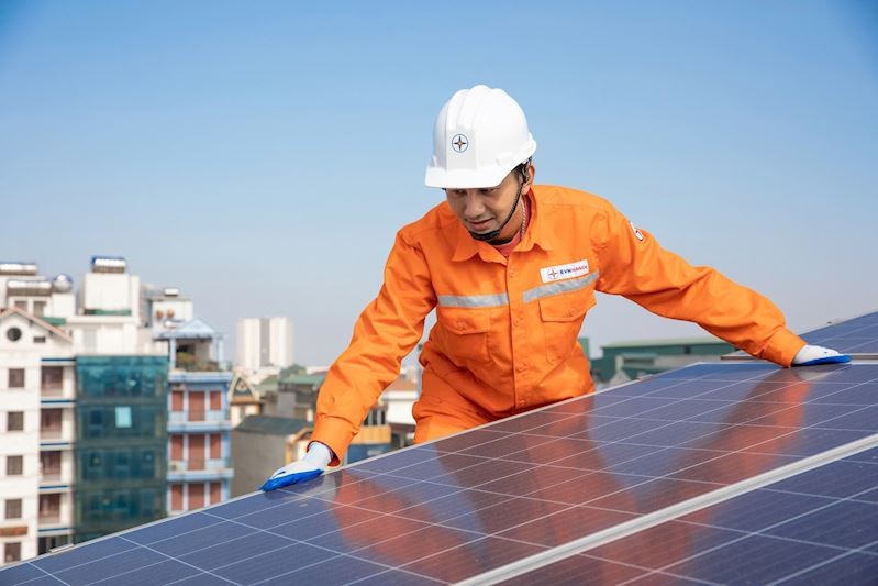 Cung ứng điện trong cao điểm mùa khô 2026 và cách giải quyết các thách thức của EVN Cung ứng điện trong cao điểm mùa khô 2026 và cách giải quyết các thách thức của EVN