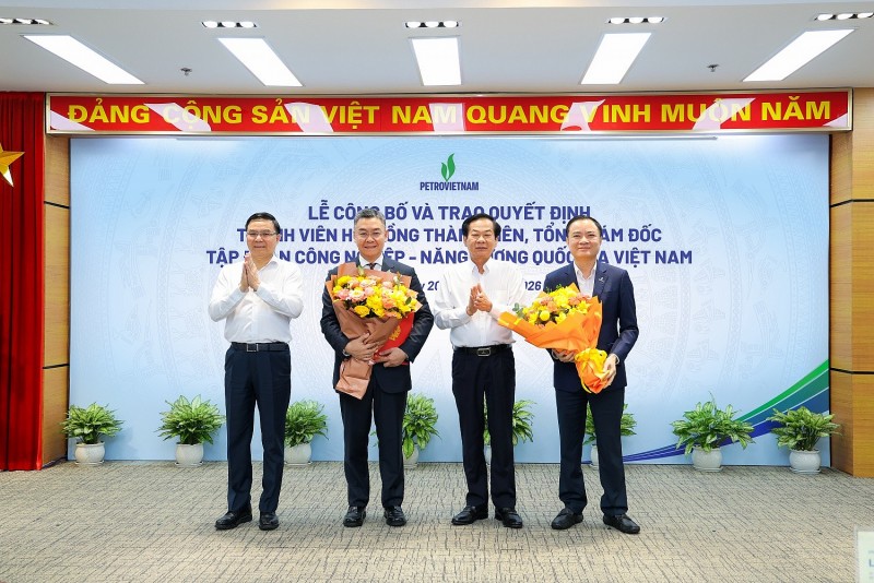 Công bố quyết định bổ nhiệm ông Lê Mạnh Cường giữ chức Tổng Giám đốc Petrovietnam Công bố quyết định bổ nhiệm ông Lê Mạnh Cường giữ chức Tổng Giám đốc Petrovietnam