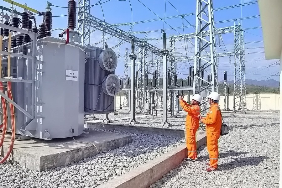 EVNNPC lấy văn hóa doanh nghiệp làm ‘điểm tựa’ vượt mùa nắng nóng 2026 EVNNPC lấy văn hóa doanh nghiệp làm ‘điểm tựa’ vượt mùa nắng nóng 2026