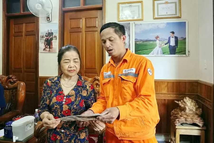 EVNNPC lấy văn hóa doanh nghiệp làm ‘điểm tựa’ vượt mùa nắng nóng 2026 EVNNPC lấy văn hóa doanh nghiệp làm ‘điểm tựa’ vượt mùa nắng nóng 2026