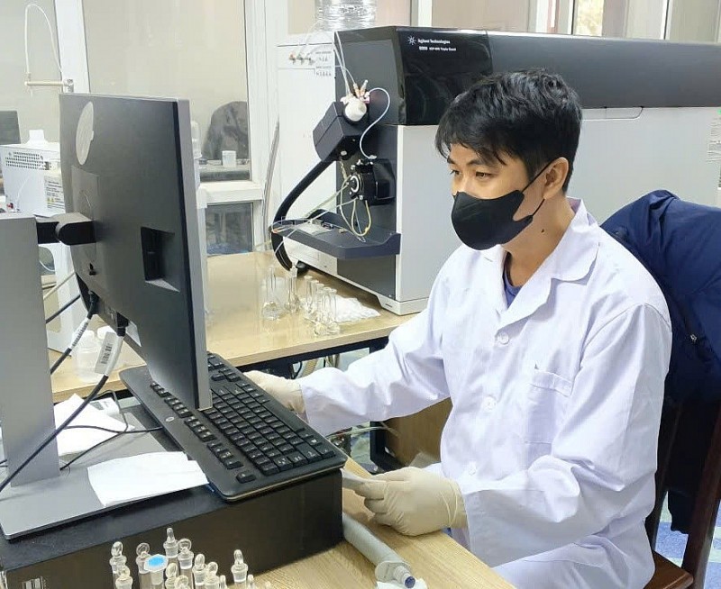 Đất hiếm - ‘Chìa khóa’ chuyển đổi năng lượng xanh và bài toán tự chủ công nghệ của Việt Nam Đất hiếm - ‘Chìa khóa’ chuyển đổi năng lượng xanh và bài toán tự chủ công nghệ của Việt Nam