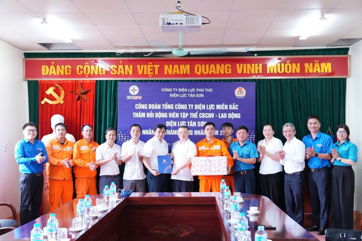 EVNNPC kiến tạo văn hóa an toàn làm nền tảng phát triển bền vững