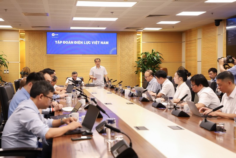 Rà soát tình hình cung ứng điện miền Bắc sau đợt nắng nóng cuối tháng 5/2026