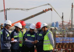 Huy động vốn cho ngành điện Việt Nam - Bài toán 27 tỷ USD/năm và vai trò của thị trường vốn