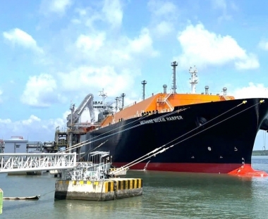 PV GAS nhập khẩu gần 120.000 tấn LNG, LPG từ Canada và Australia