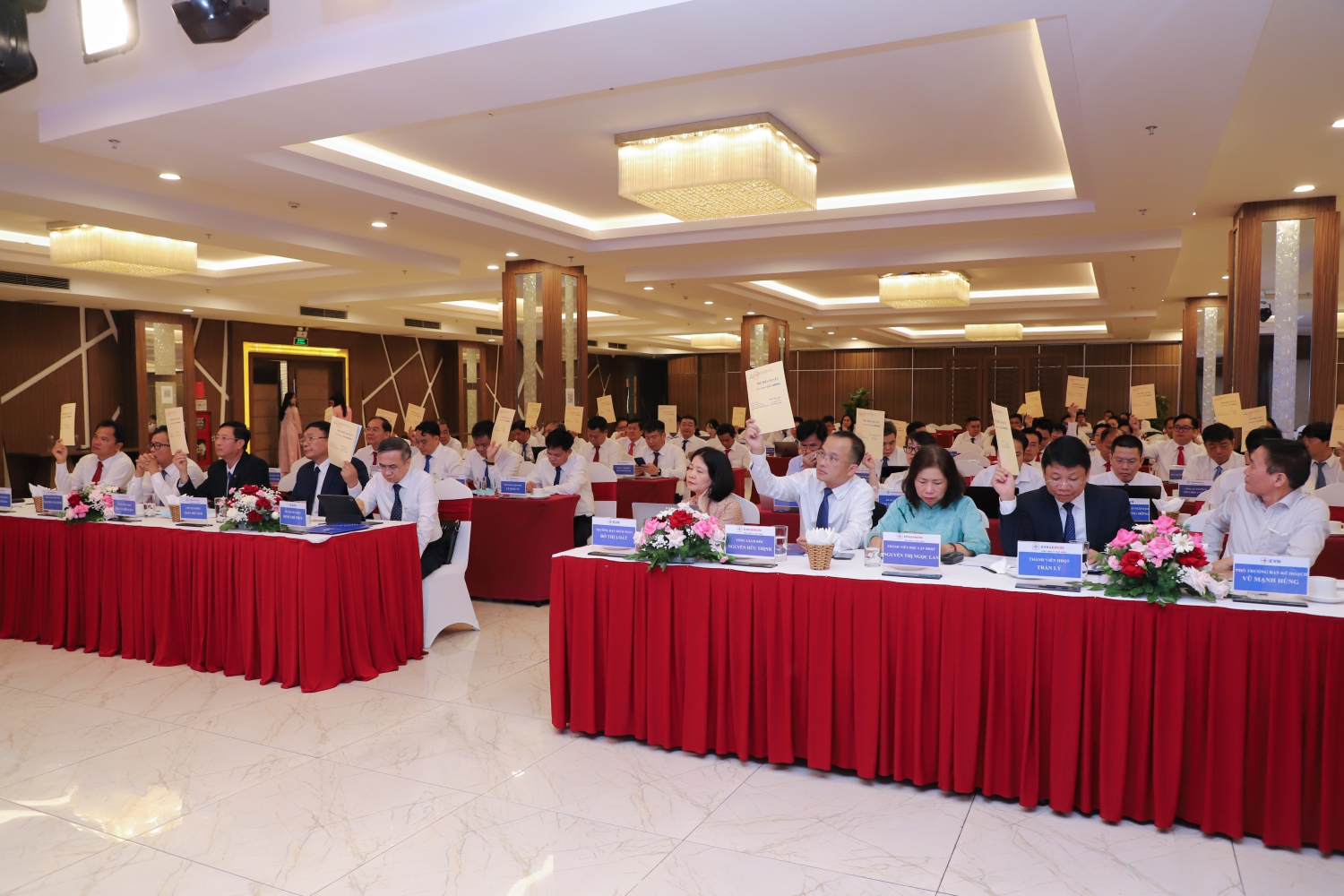 Đại hội đồng cổ đông thường niên EVNGENCO2 năm 2026 Đại hội đồng cổ đông thường niên EVNGENCO2 năm 2026