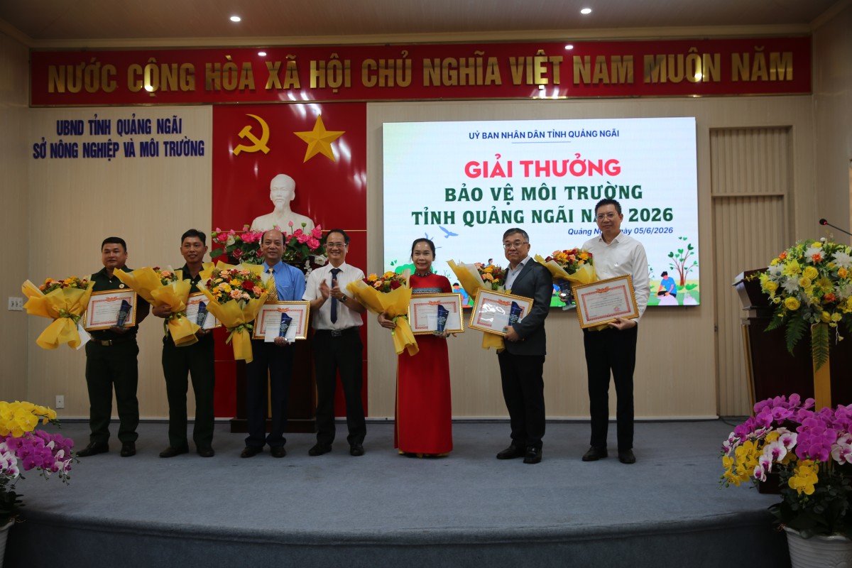 Xăng E10 và bước chuyển sang nhiên liệu sạch tại Việt Nam Xăng E10 và bước chuyển sang nhiên liệu sạch tại Việt Nam