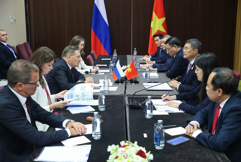 Thủ tướng Lê Minh Hưng tiếp Tổng giám đốc Rosatom (Liên bang Nga)