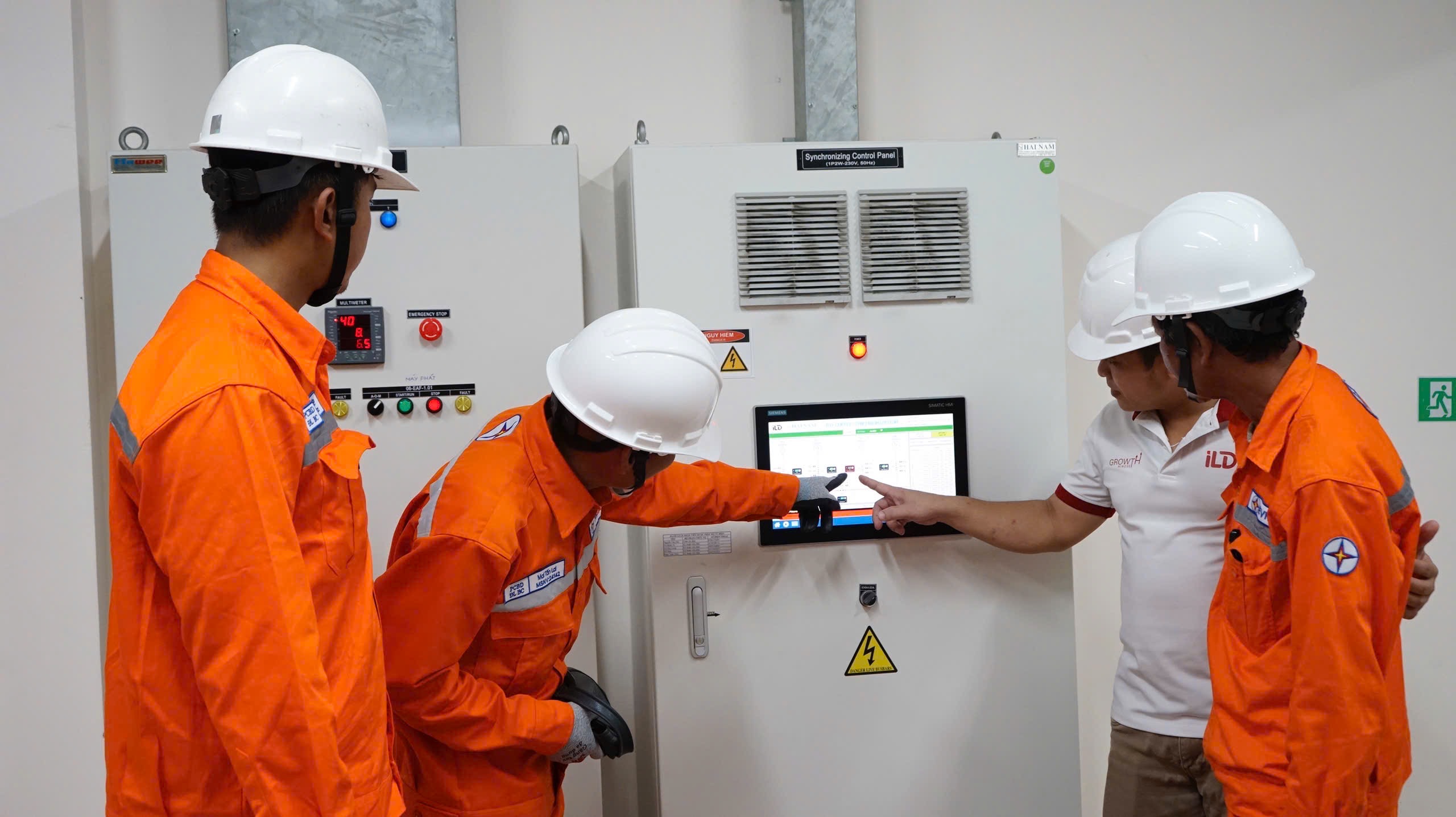 EVNSPC rà soát công tác triển khai điều chỉnh, dịch chuyển phụ tải EVNSPC rà soát công tác triển khai điều chỉnh, dịch chuyển phụ tải