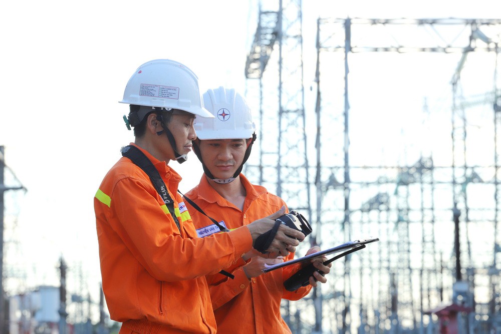 EVNNPT tập trung bảo đảm hệ thống truyền tải điện vận hành an toàn, tin vậy