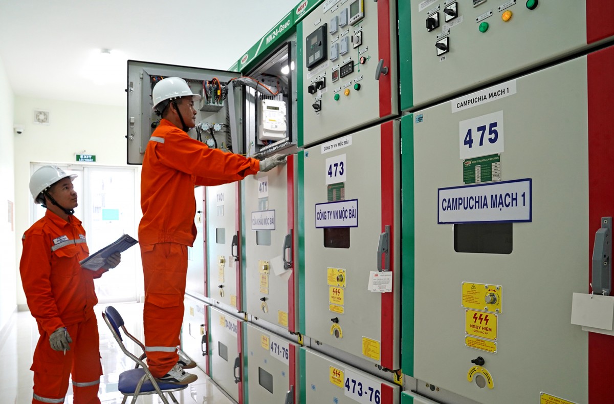 EVNSPC đảm bảo cấp điện an toàn, tin cậy trong cao điểm nắng nóng 2026