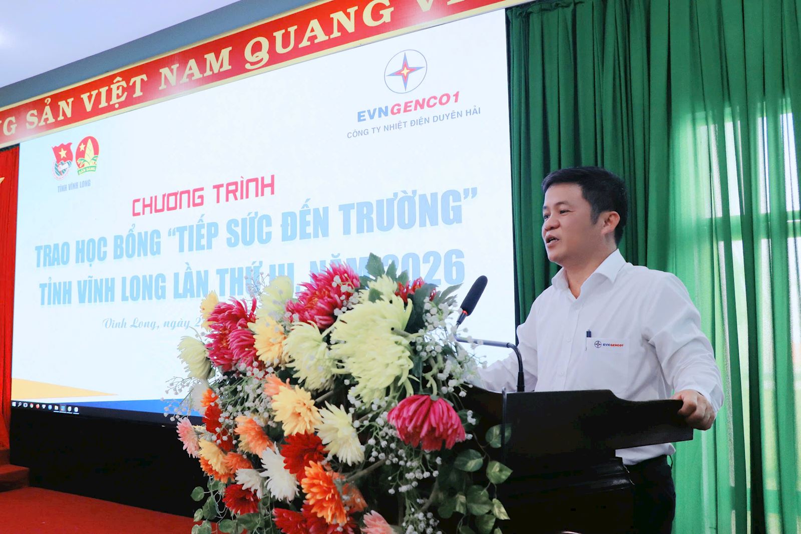 Công ty Nhiệt điện Duyên Hải chắp cánh tương lai từ những suất học bổng nghĩa tình