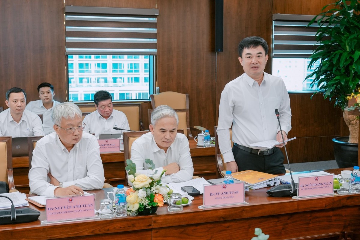 Phó Thủ tướng Phạm Gia Túc làm việc với Tập đoàn CN Than - Khoáng sản Việt Nam