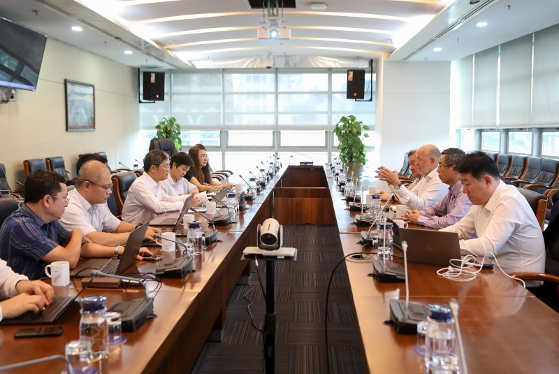 EVN và GE Vernova bàn hợp tác công nghệ truyền tải điện cao áp một chiều (HVDC)