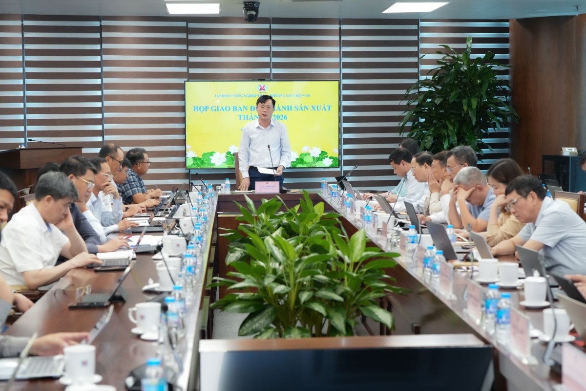 Hội nghị giao ban trực tuyến điều hành sản xuất của TKV tháng 7/2026 Hội nghị giao ban trực tuyến điều hành sản xuất của TKV tháng 7/2026