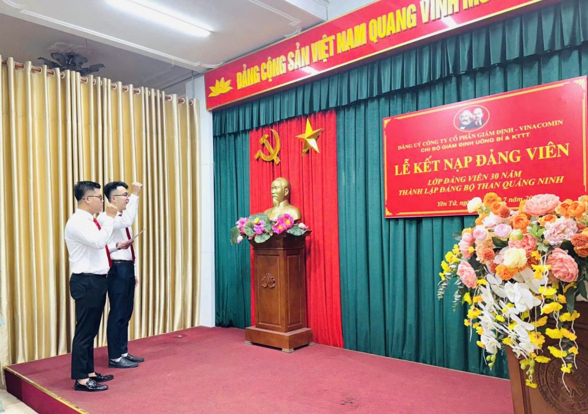 Đảng bộ Quacontrol kết nạp ‘Lớp đảng viên 30 năm thành lập Đảng bộ Than Quảng Ninh’ Đảng bộ Quacontrol kết nạp ‘Lớp đảng viên 30 năm thành lập Đảng bộ Than Quảng Ninh’