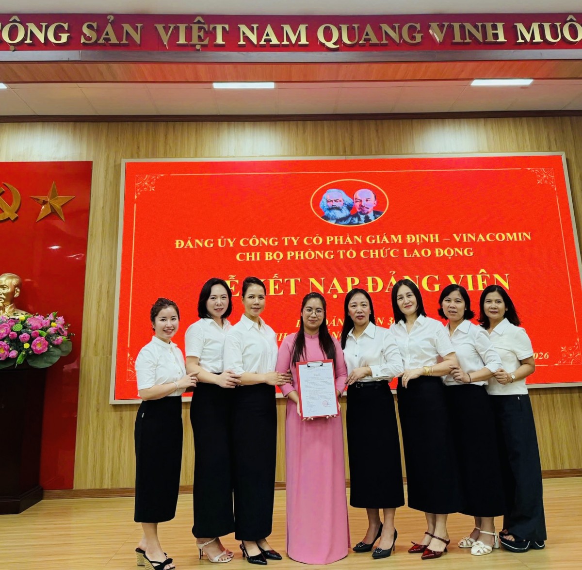 Đảng bộ Quacontrol kết nạp ‘Lớp đảng viên 30 năm thành lập Đảng bộ Than Quảng Ninh’ Đảng bộ Quacontrol kết nạp ‘Lớp đảng viên 30 năm thành lập Đảng bộ Than Quảng Ninh’