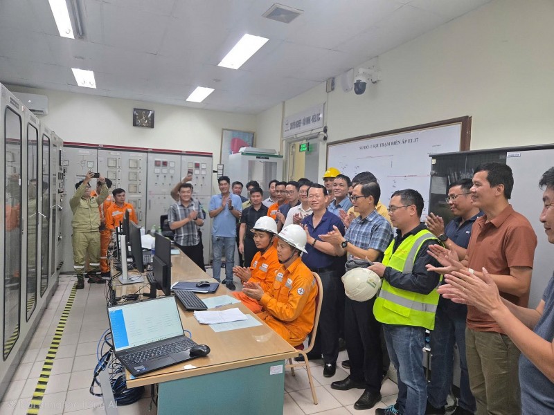 Hoàn thành lắp đặt, vận hành 5 hệ thống lưu trữ năng lượng (BESS) trên lưới điện Thủ đô Hoàn thành lắp đặt, vận hành 5 hệ thống lưu trữ năng lượng (BESS) trên lưới điện Thủ đô