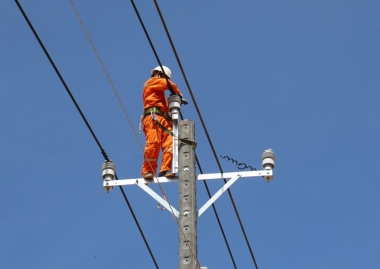 Tình hình hoạt động của EVN 6 tháng đầu năm, nhiệm vụ 6 tháng cuối năm 2026