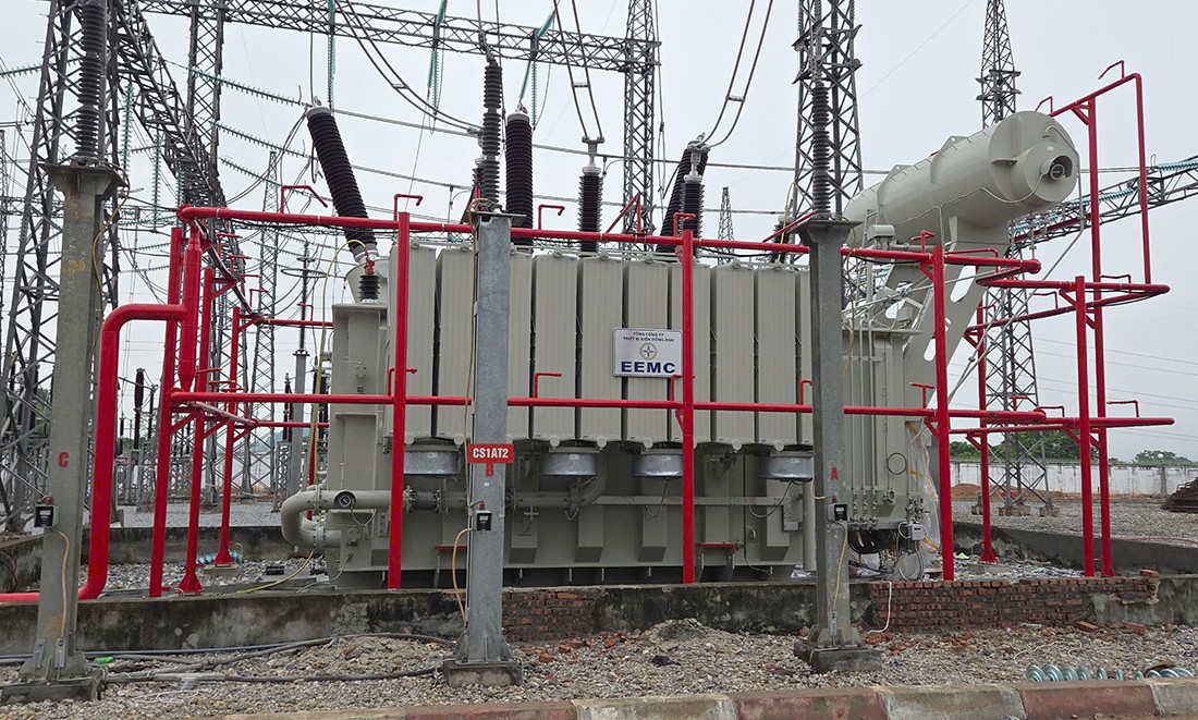 Đóng điện dự án nâng công suất Trạm biến áp 220kV Tuyên Quang Đóng điện dự án nâng công suất Trạm biến áp 220kV Tuyên Quang