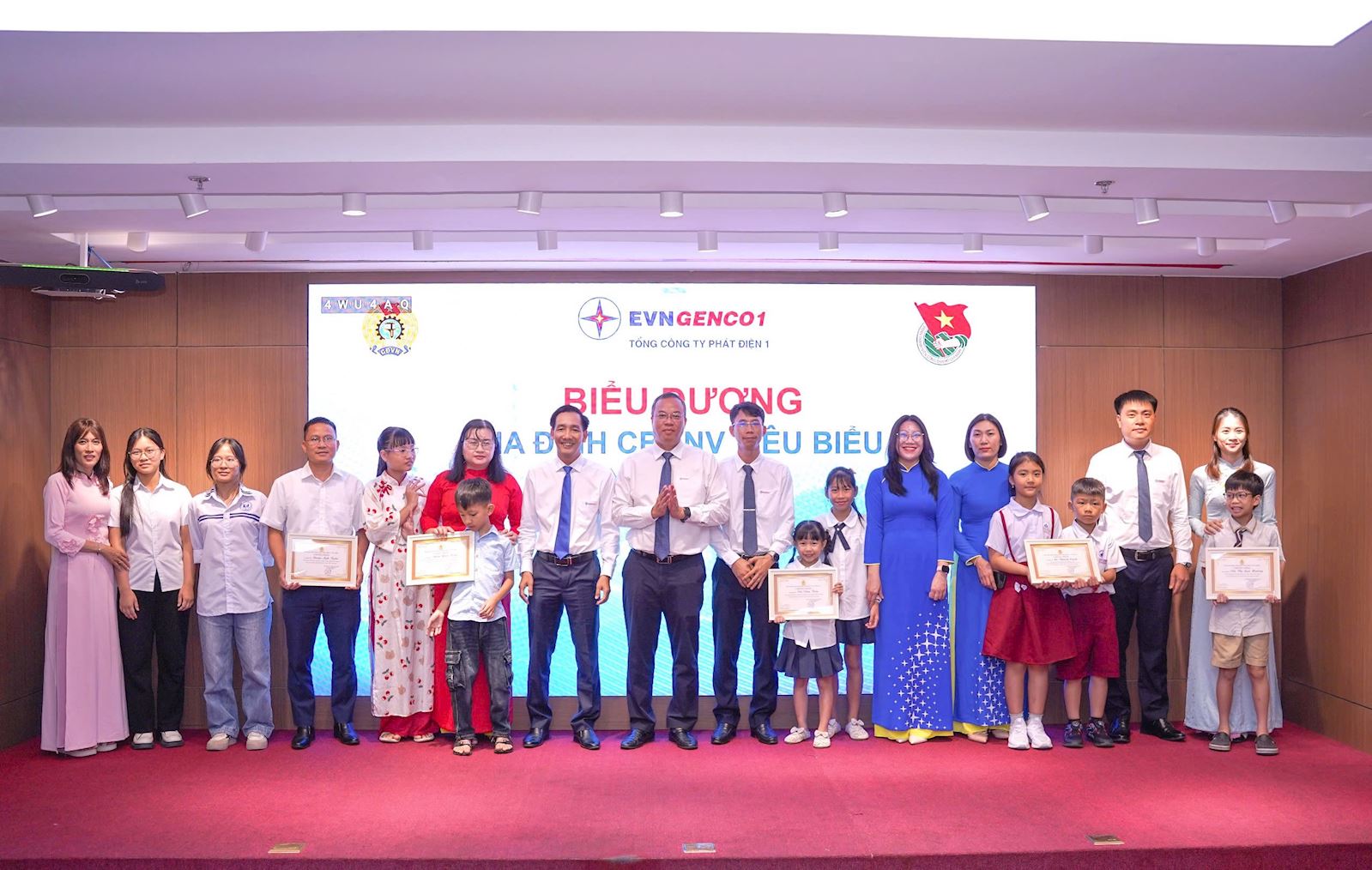 EVNGENCO1 vun đắp những ‘tổ ấm’ hạnh phúc, ươm mầm những tài năng tương lai EVNGENCO1 vun đắp những ‘tổ ấm’ hạnh phúc, ươm mầm những tài năng tương lai
