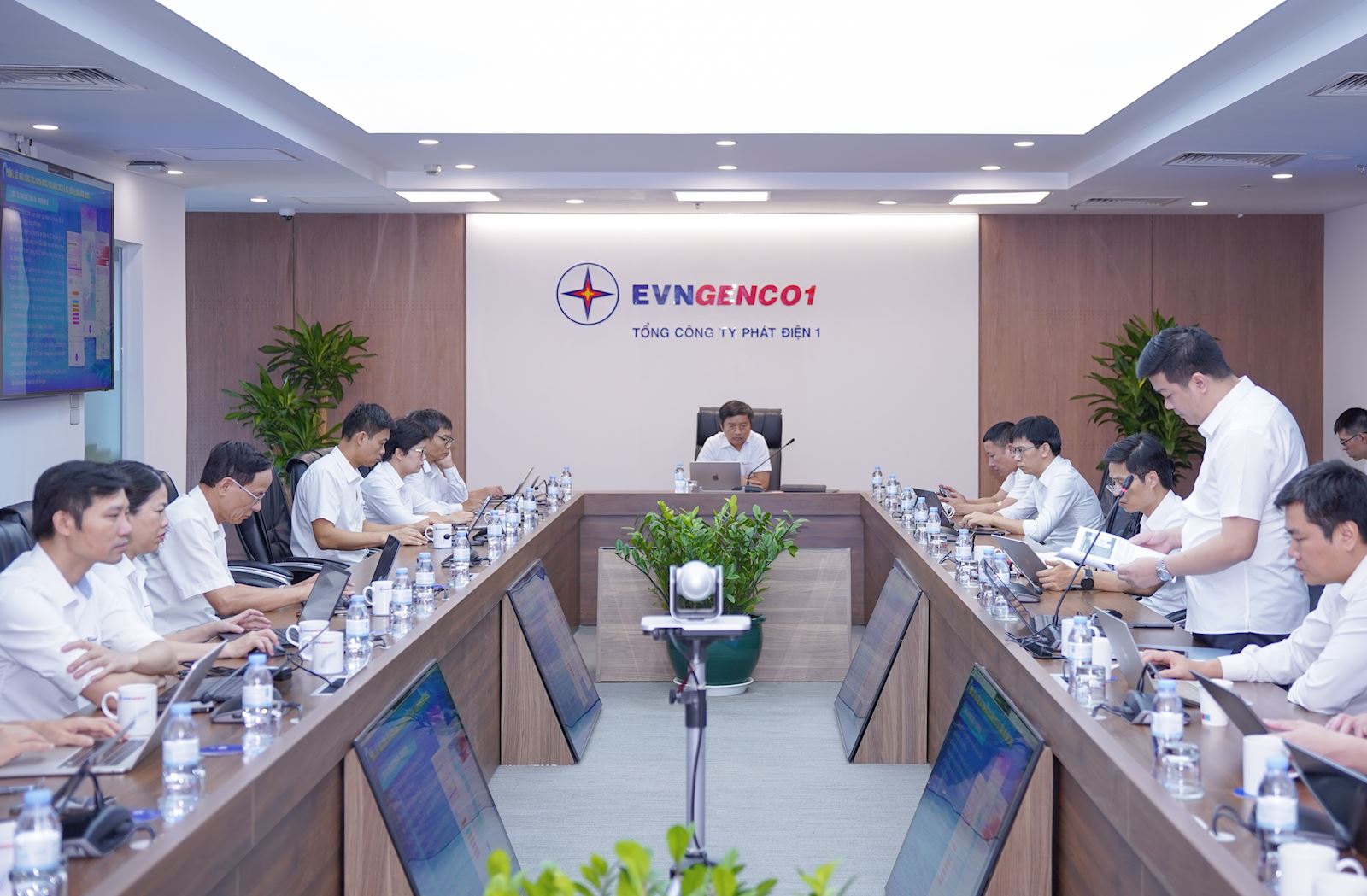 EVNGENCO1 đẩy mạnh phát triển khoa học công nghệ, đổi mới sáng tạo và chuyển đổi số EVNGENCO1 đẩy mạnh phát triển khoa học công nghệ, đổi mới sáng tạo và chuyển đổi số
