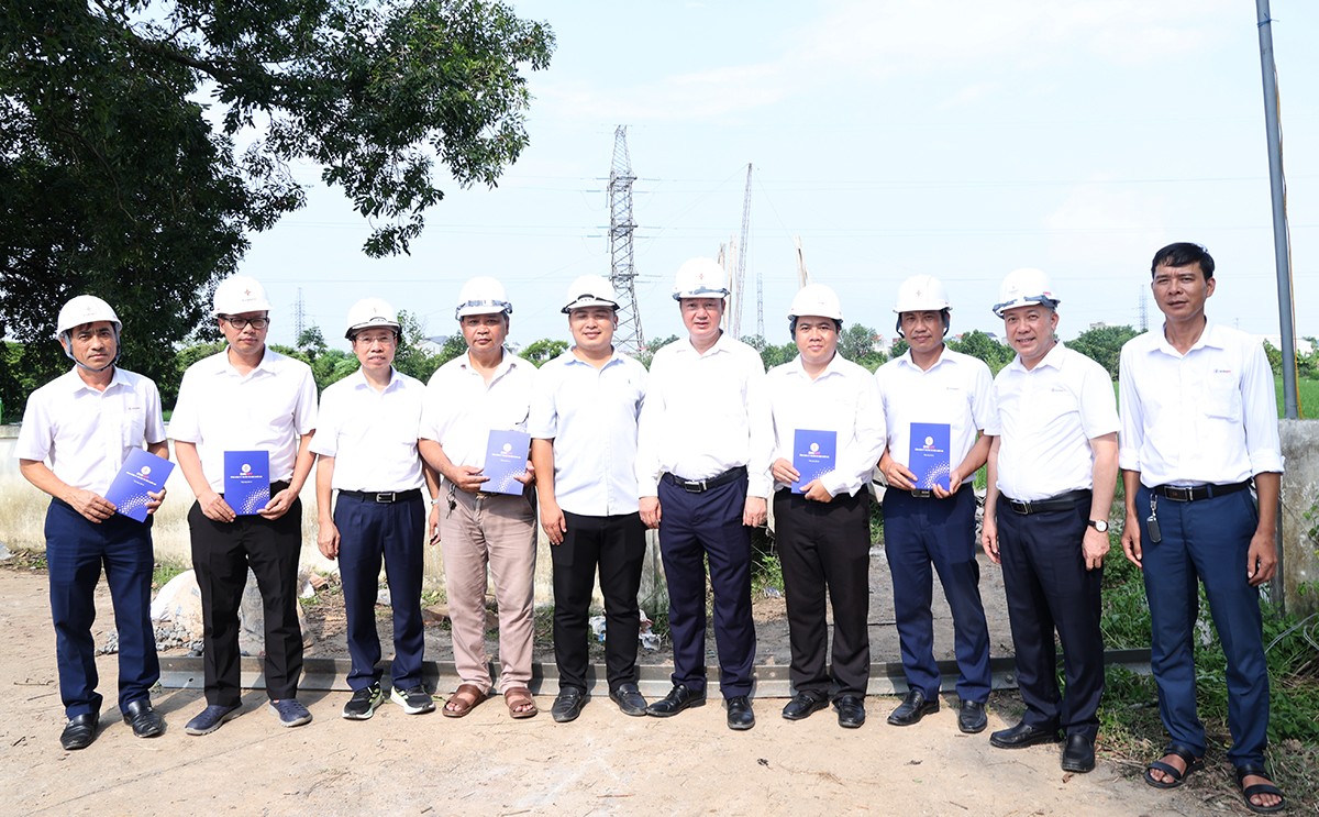 EVNNPT đôn đốc tiến độ đường dây 500/220kV Nho Quan - Phủ Lý - Thường Tín