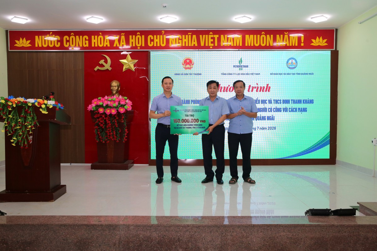 BSR thực hiện chuỗi hoạt động an sinh xã hội và tài trợ giáo dục tại Quảng Ngãi