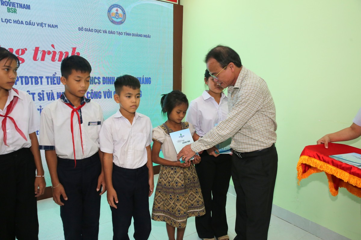 BSR thực hiện chuỗi hoạt động an sinh xã hội và tài trợ giáo dục tại Quảng Ngãi