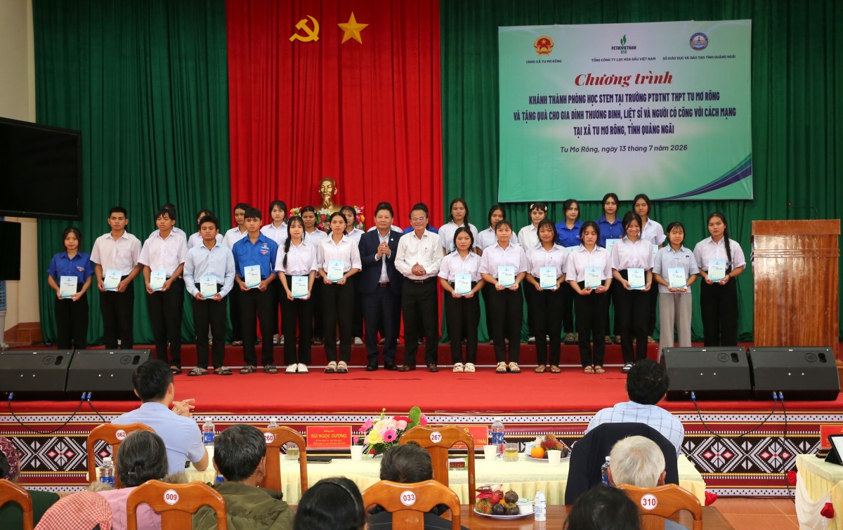 BSR thực hiện chuỗi hoạt động an sinh xã hội và tài trợ giáo dục tại Quảng Ngãi