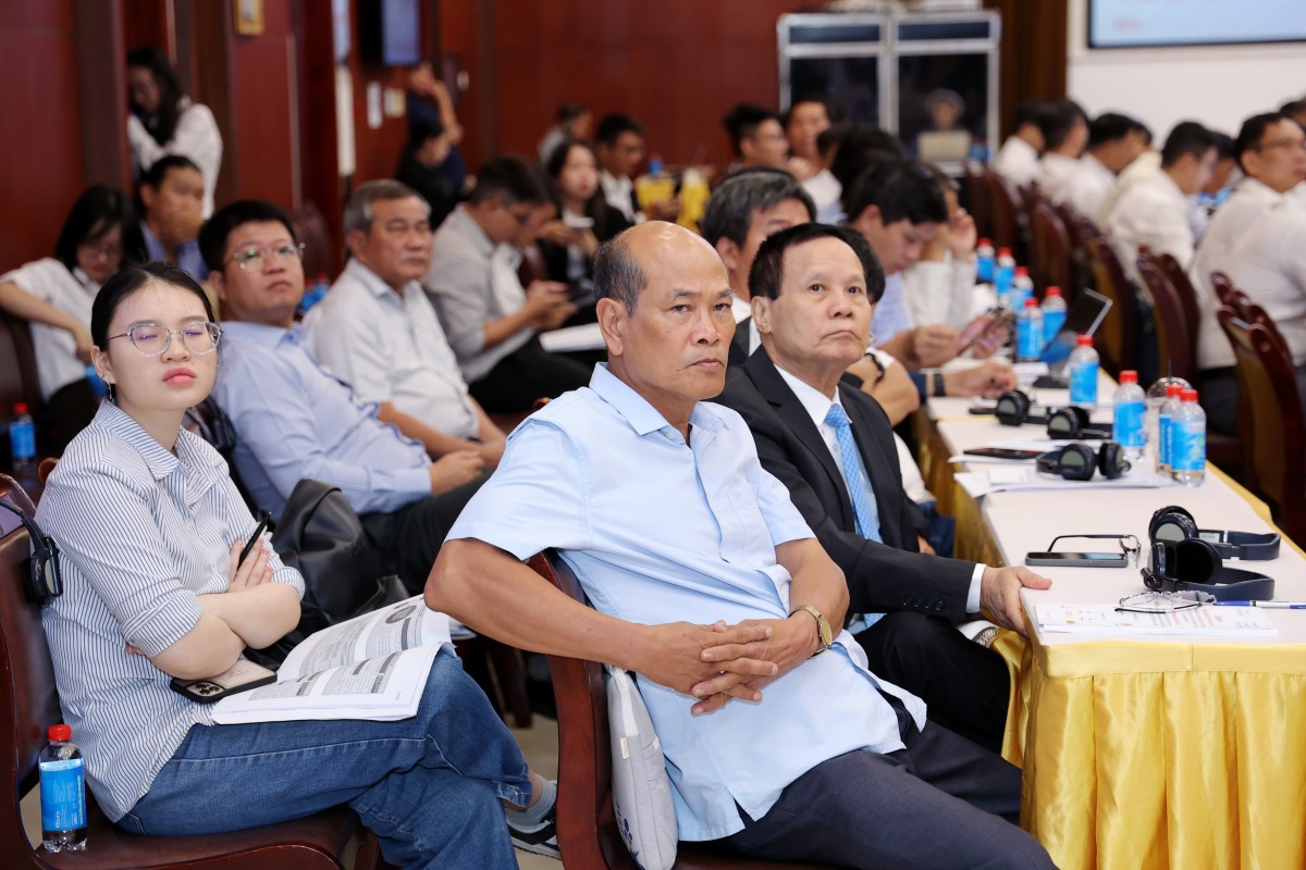 Diễn đàn Năng lượng sạch Việt Nam (lần thứ 6)
