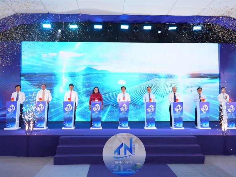 Khởi công dự án Nhà máy Điện mặt trời Dầu Tiếng 5