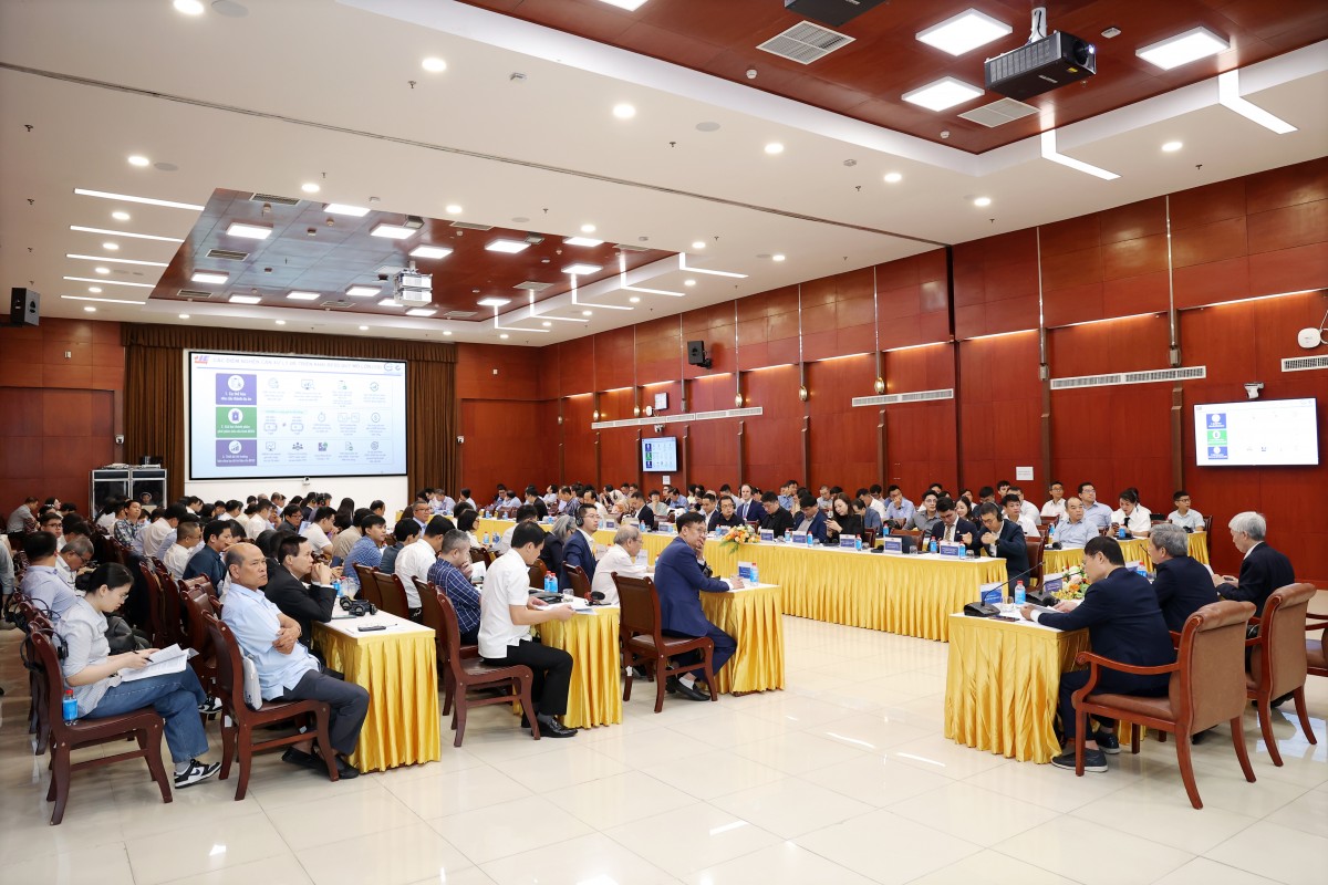 ClimateWorks Foundation tăng cường năng lực hiệp hội ngành để thúc đẩy chuyển dịch năng lượng tại Việt Nam ClimateWorks Foundation tăng cường năng lực hiệp hội ngành để thúc đẩy chuyển dịch năng lượng tại Việt Nam