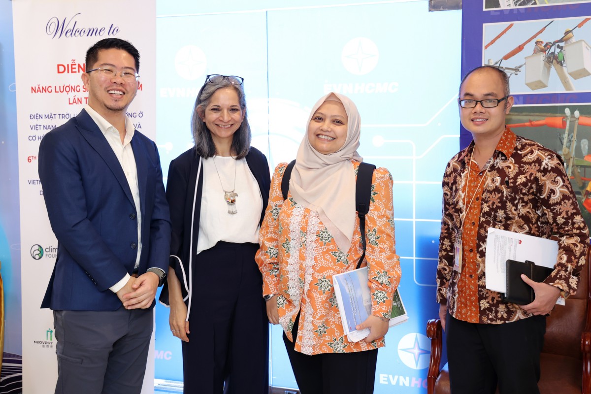 ClimateWorks Foundation tăng cường năng lực hiệp hội ngành để thúc đẩy chuyển dịch năng lượng tại Việt Nam ClimateWorks Foundation tăng cường năng lực hiệp hội ngành để thúc đẩy chuyển dịch năng lượng tại Việt Nam