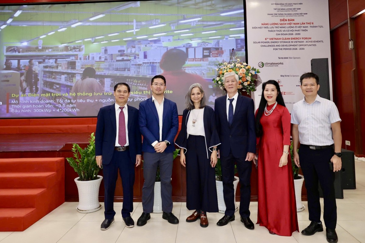 ClimateWorks Foundation tăng cường năng lực hiệp hội ngành để thúc đẩy chuyển dịch năng lượng tại Việt Nam ClimateWorks Foundation tăng cường năng lực hiệp hội ngành để thúc đẩy chuyển dịch năng lượng tại Việt Nam