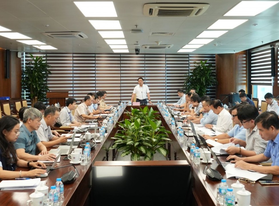 TKV xem xét, đánh giá phương án điều chỉnh dự án mở rộng nâng công suất mỏ than Na Dương