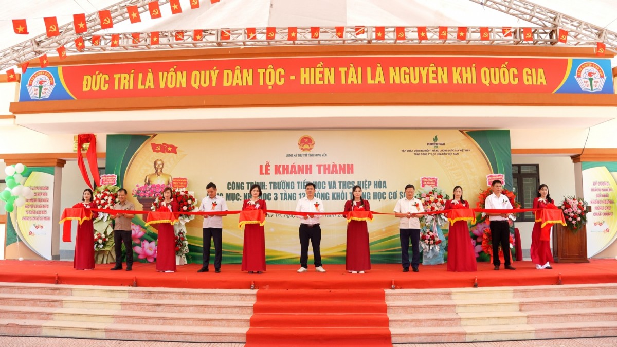 BSR tiếp sức cho hành trình ‘gieo chữ’ tại Trường Tiểu học - Trung học cơ sở Hiệp Hòa (Hưng Yên)