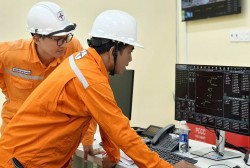 Đóng điện nghiệm thu công trình Trạm biến áp 220kV Phú Quốc