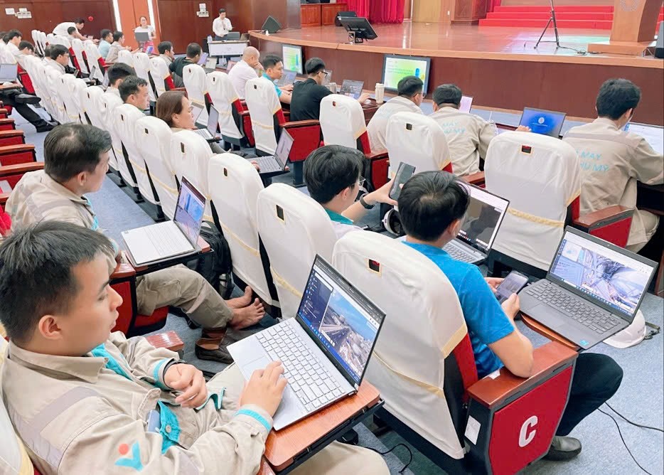 Hoàn thành triển khai sáng kiến số ứng dụng công nghệ bản sao số (Digital Twin) tại Nhà máy Đạm Phú Mỹ Hoàn thành triển khai sáng kiến số ứng dụng công nghệ bản sao số (Digital Twin) tại Nhà máy Đạm Phú Mỹ