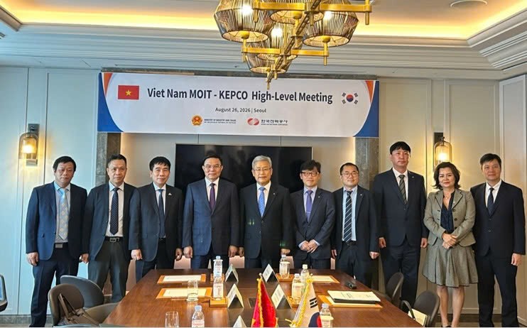Bộ trưởng Công Thương Lê Mạnh Hùng làm việc với KEPCO và Daewoo E&C (Hàn Quốc)