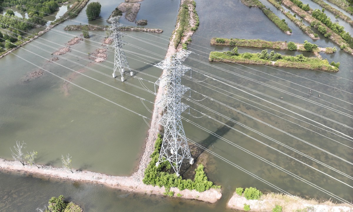 Hoàn thành dự án Trạm biến áp 220kV Năm Căn và đường dây 220kV Năm Căn - Cà Mau 2