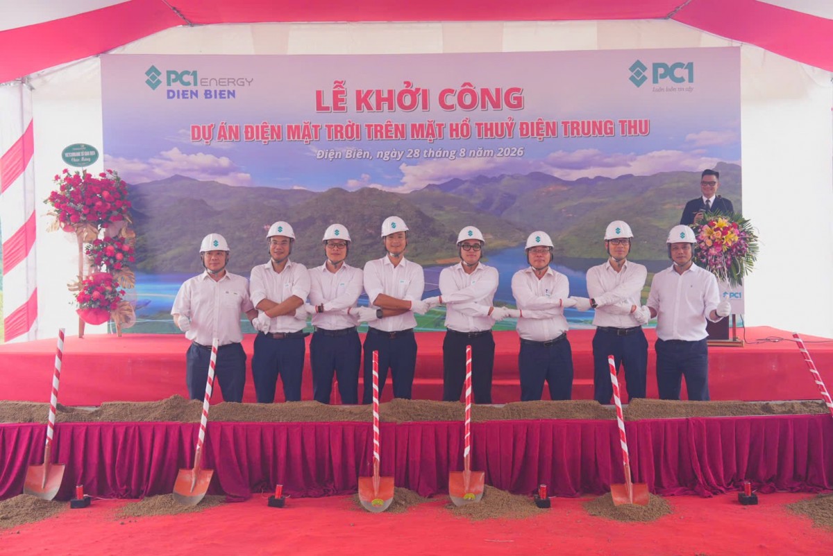 Khởi công dự án Điện mặt trời trên mặt hồ Thủy điện Trung Thu Khởi công dự án Điện mặt trời trên mặt hồ Thủy điện Trung Thu